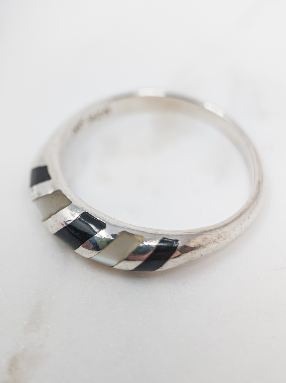 Sterling Silver Thai Inlay Band, Black Onyx & MOP Stripe, Sz 9.75